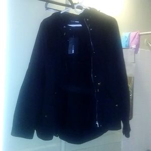 Anorak. Black jacket size 1x